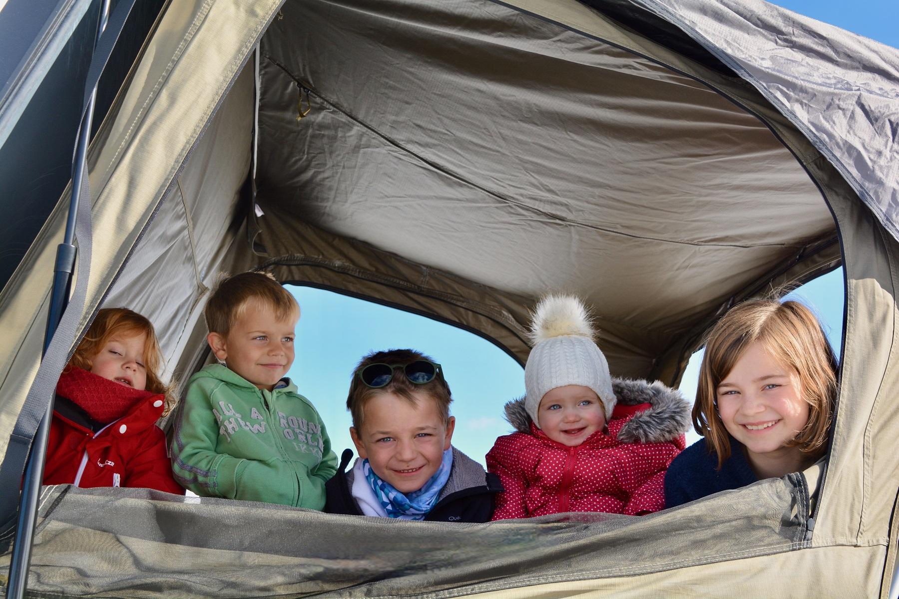 Avec Kanpa, découvrez l’expérience du bivouac avec la location de tentes de toit ! 