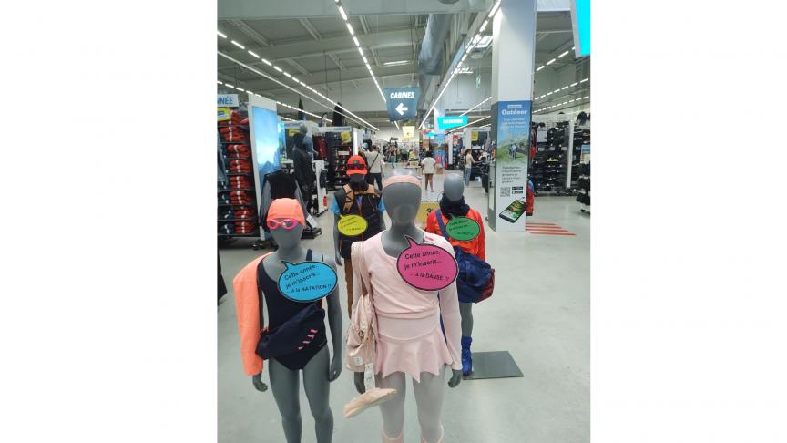 Decathlon mannequin de new arrivals frappe