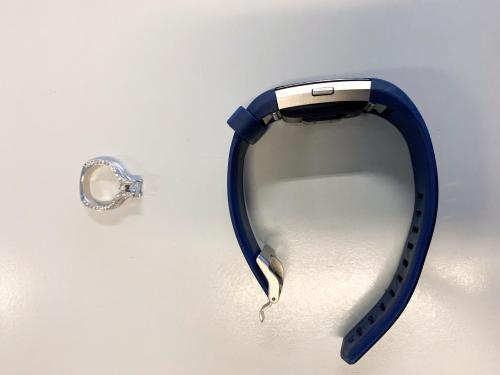 Genève : volée dans le bus, elle retrouve son bien à l’aéroport