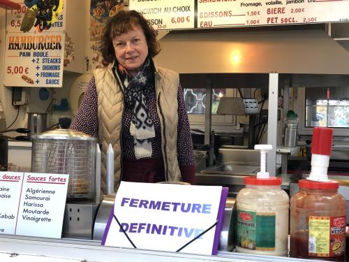 Annemasse: 50 ans après, la fin du kiosque des Charière Annemasse: 50 ans après, la fin du kiosque des Charière