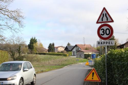 Cinq passages de frontières rouvrent entre la France et Genève