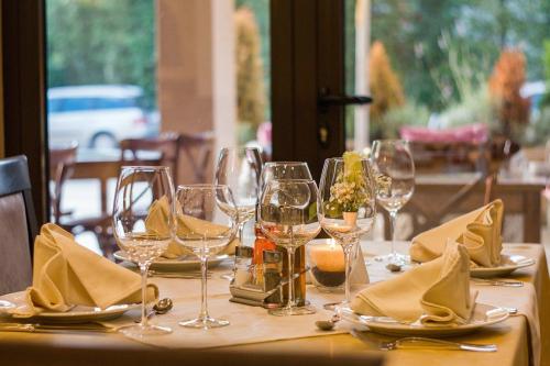 Pays de Gex : un restaurateur crée une cagnotte pour sauver l’un de ses homologues