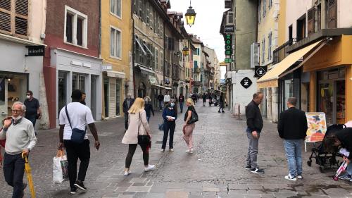 (VIDEO & PHOTOS) Déconfinement à Annecy : déjà beaucoup de monde dans les rues