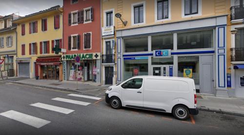 Bonneville : une octogénaire décède devant la pharmacie Bonneville : une octogénaire décède devant la pharmacie