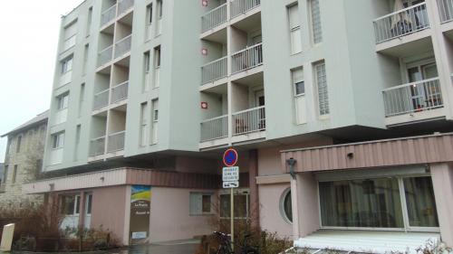 Annecy : une résidente d’un Ehpad décède du Covid-19 Annecy : une résidente d’un Ehpad décède du Covid-19