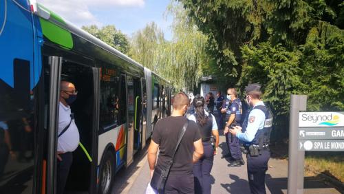 Seynod: les bus de la Sibra contrôlés