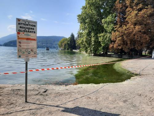 Annecy-le-Vieux : baignade interdite à Albigny à cause de matières fécales