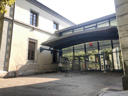 Annecy : cinq classes et une crèche fermées suite à des cas de Covid-19