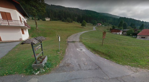 Lélex : la voiture se retourne, le conducteur décède Lélex : la voiture se retourne, le conducteur décède