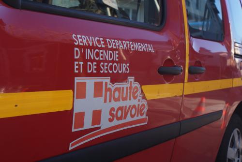 Annecy : la famille part faire des courses, son canapé prend feu