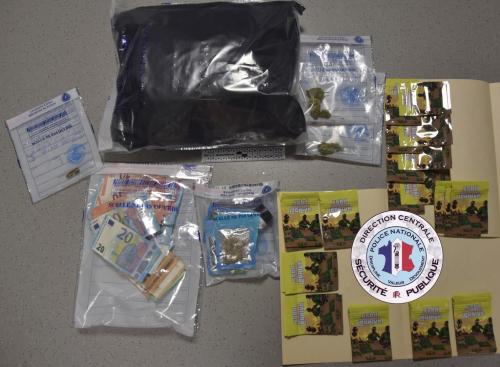 Annemasse : un trafiquant arrêté, 600 grammes de cannabis et une munition de calibre 9mm retrouvés chez lui