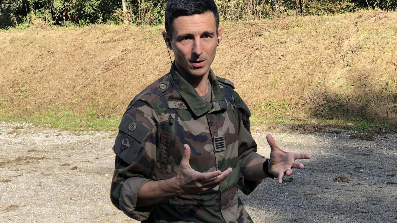 laçage militaire