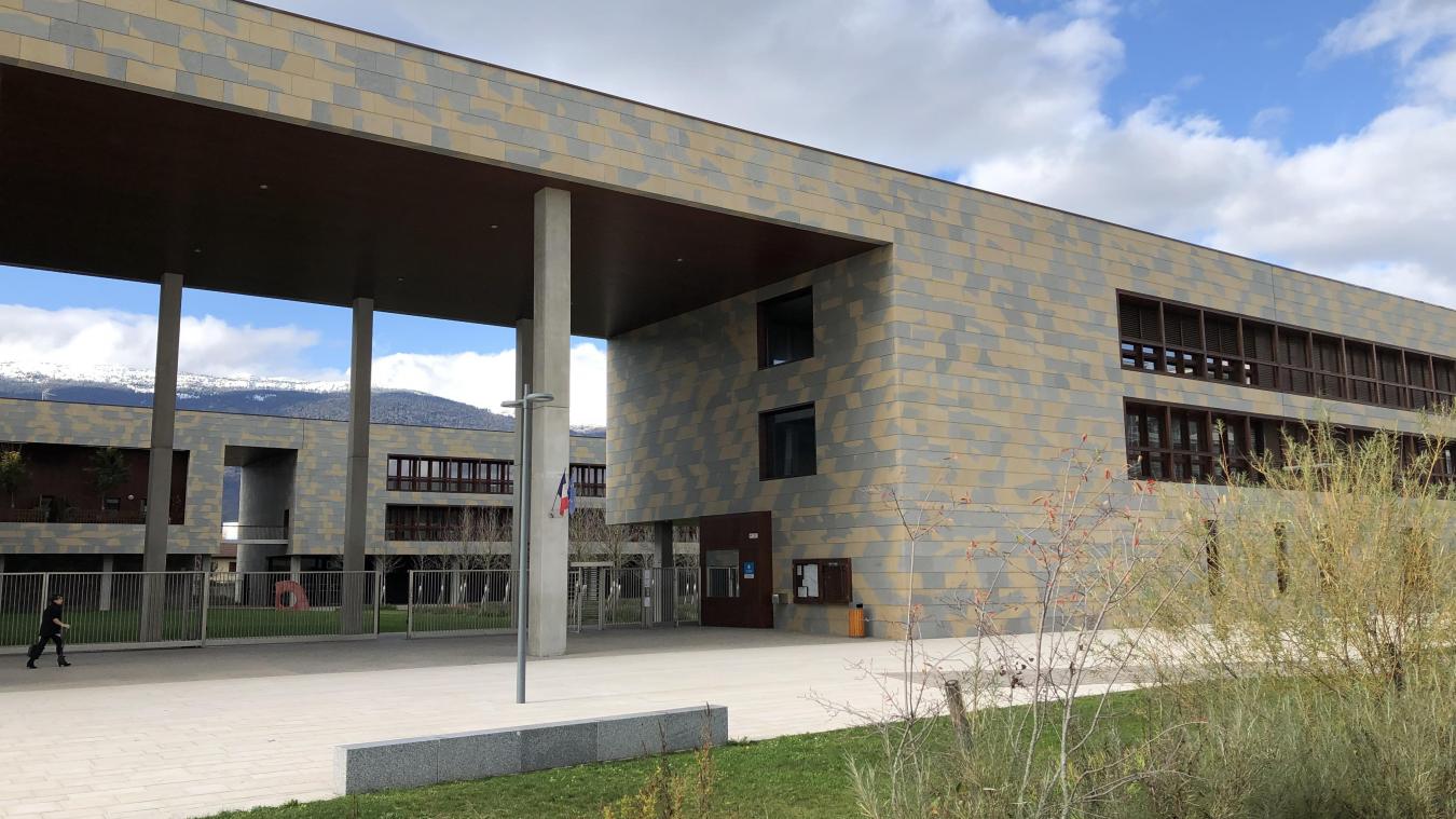 Saint Genis Pouilly Porte De France Nord Un Quartier Cle En Devenir Le Messager