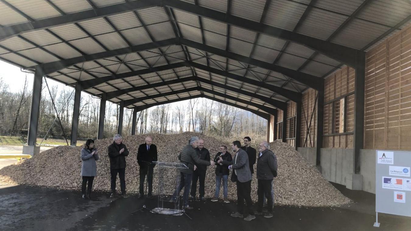 La construction de cette plateforme d’approvisionnement en bois énergie répond aux exigences d’un TEPOS, Territoire à Energie Positive.