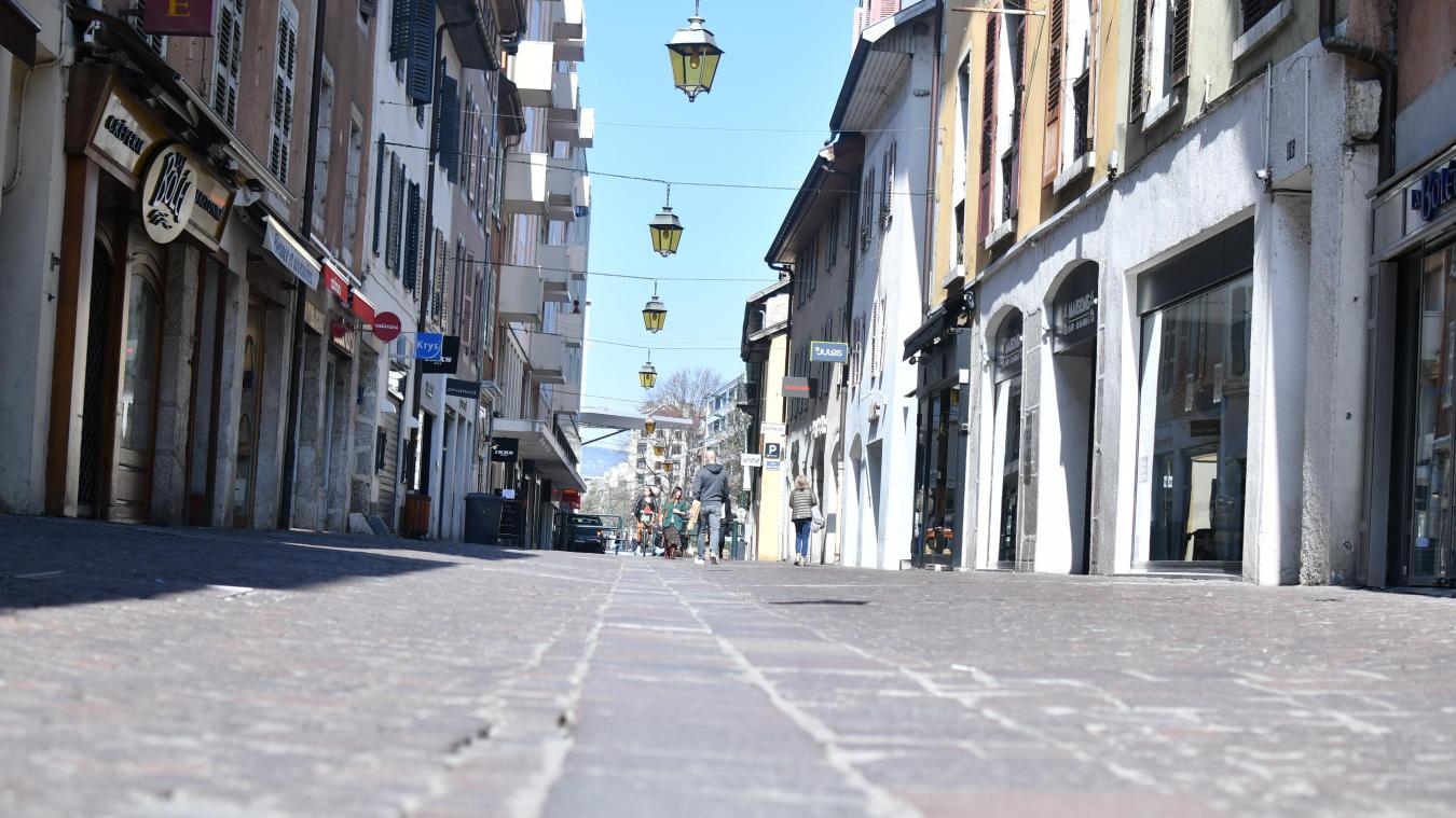 Video Coronavirus A Midi Annecy S Est Arretee De Vivre L Essor Savoyard