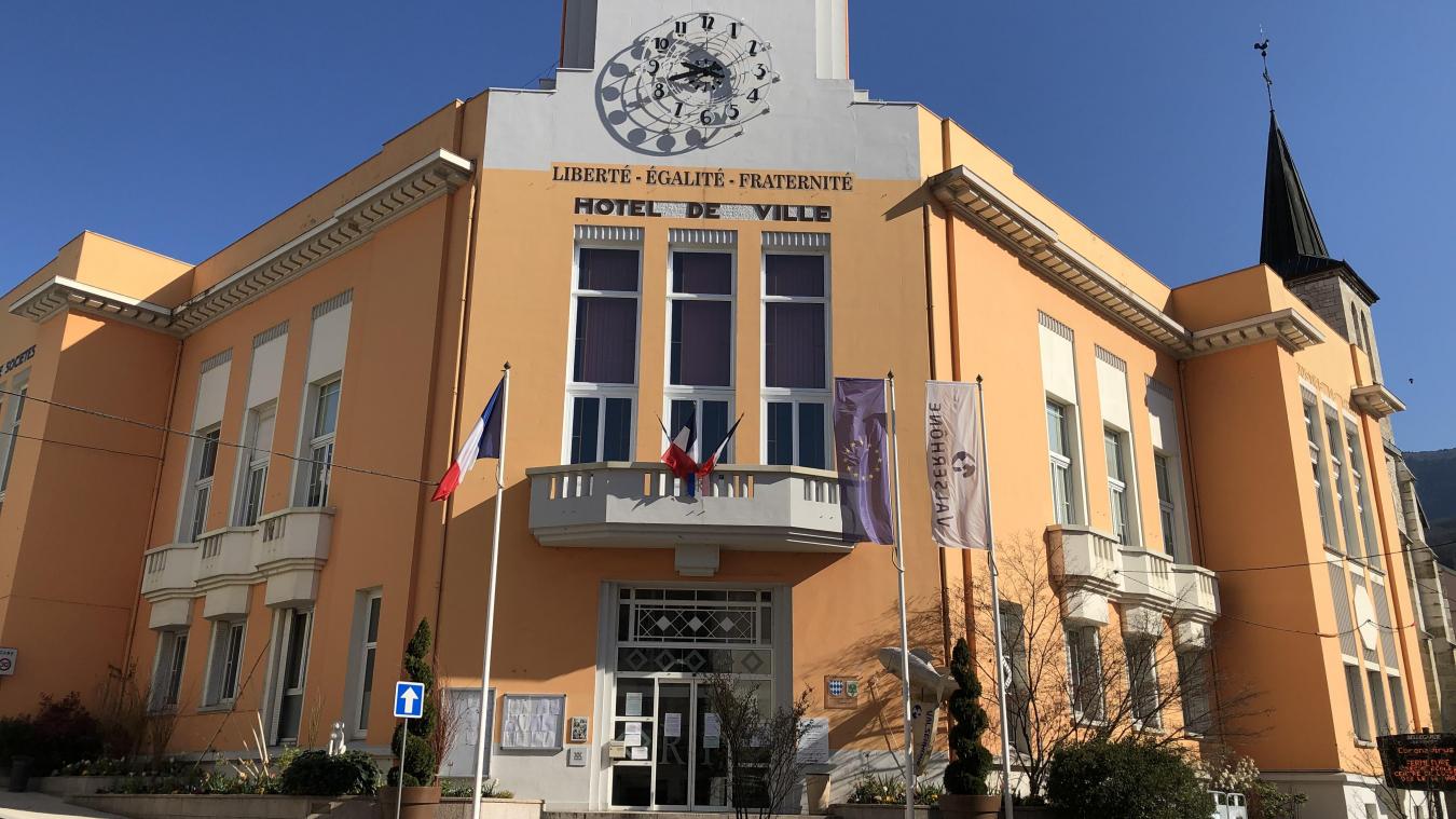 Valserhone La Mairie Reflechit A L Instauration D Un Couvre Feu La Savoie