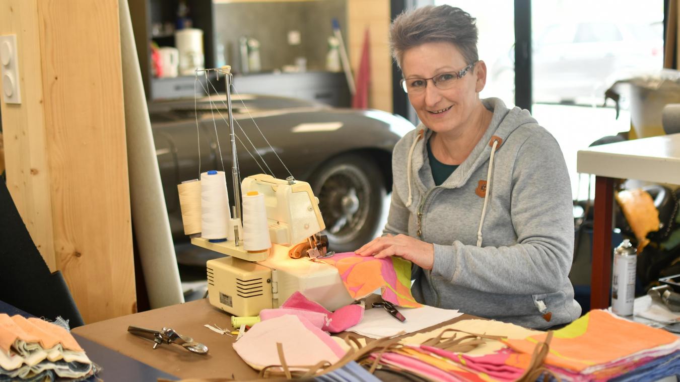 Coronavirus Couturiere De Formation Elle Fabrique Des Masques En