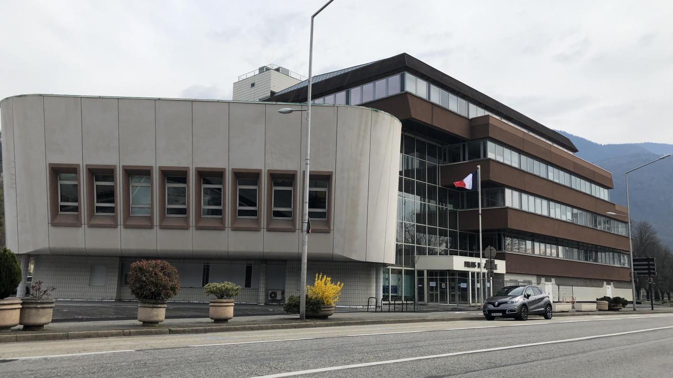 Albertville le tribunal de grande instance maintient les auditions