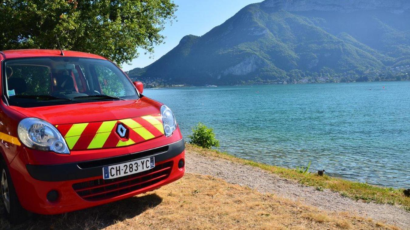 Talloire Un Ecobuage Tourne Mal 600 M2 De Terrain Partent En Fumee L Essor Savoyard Watch the video for les flammes du mal from passi's les tentations for free, and see the artwork, lyrics and similar artists. l essor savoyard