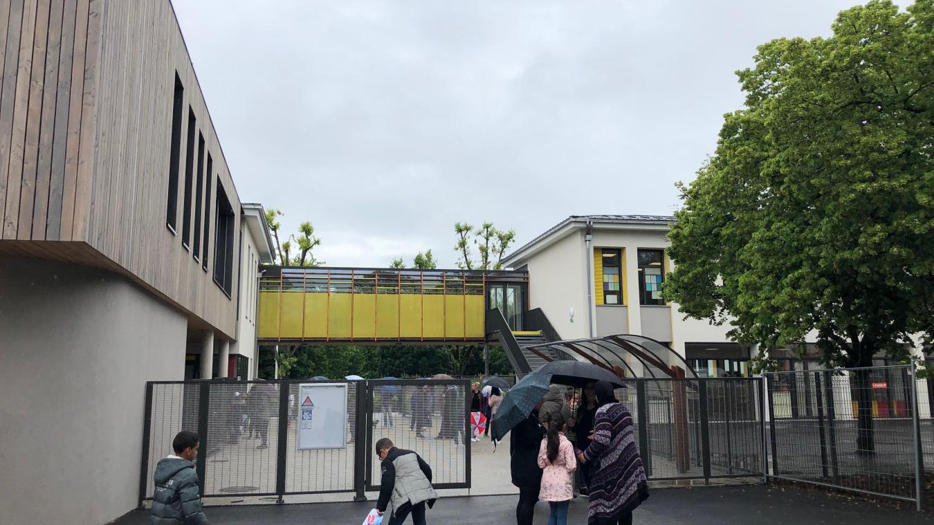 Agglo D Annemasse Beaucoup D Enfants Veulent Revenir A L Ecole Mais Ils Vont Dechanter La Tribune Republicaine