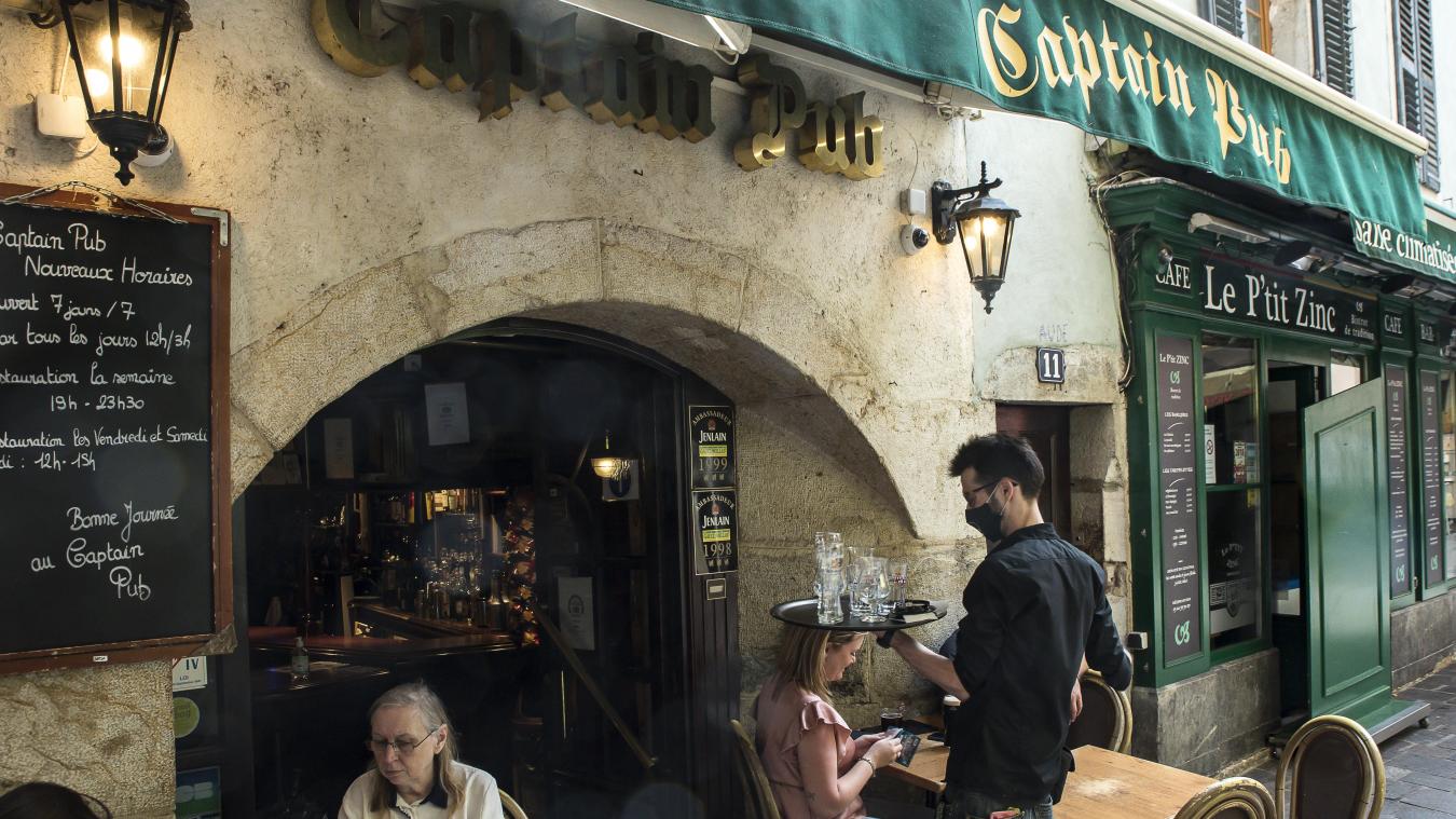 Annecy Dans L Hotellerie Et La Restauration Les Jeunes Font Face A Une Penurie De Jobs L Essor Savoyard
