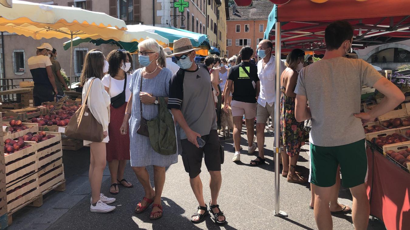 Annecy Sur Les Marches De Nouvelles Habitudes A Prendre Le Pays Gessien