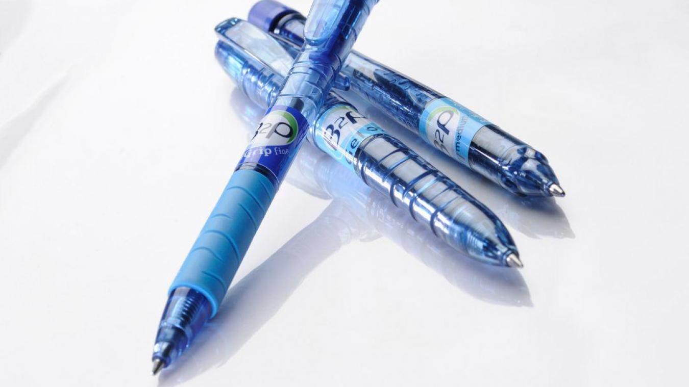 Basée à Allonzier-la-Caille, la marque Pilot propose des stylos recyclés.