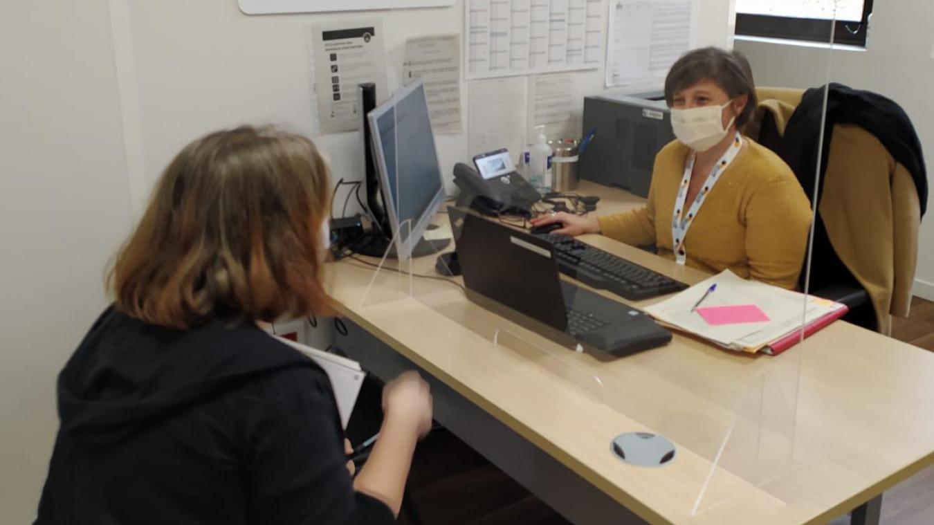 Chadia Limam, Pôle emploi du pays bellegardien : « Chaque personnel ...