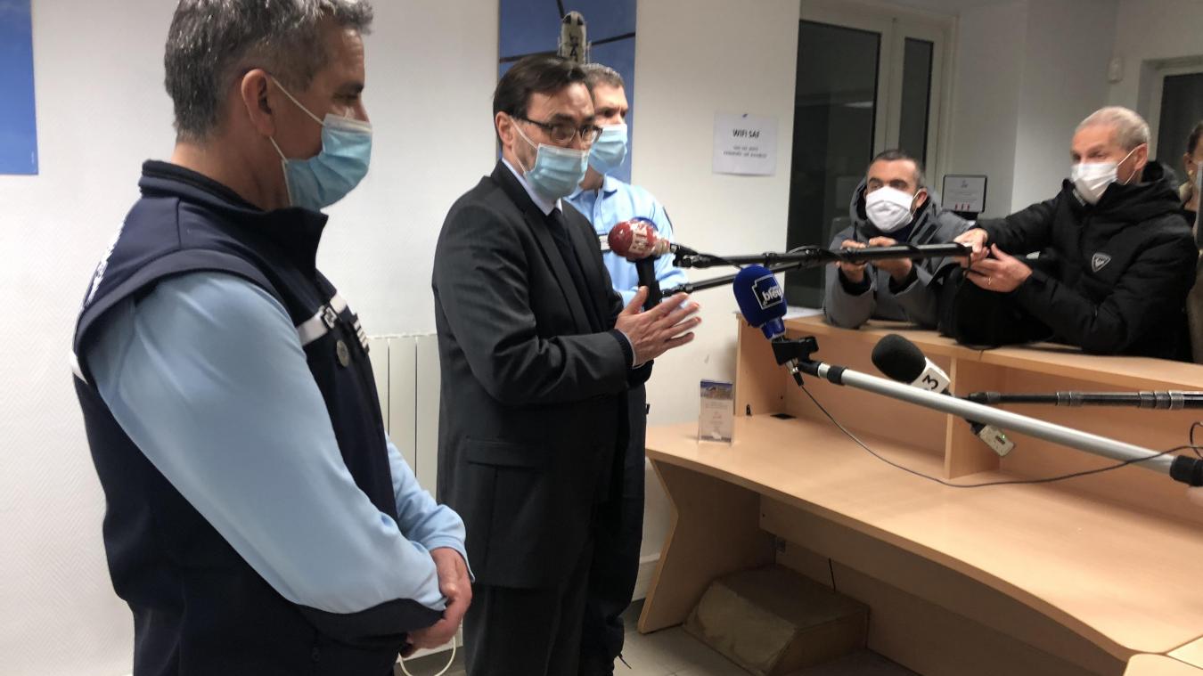 3j8tcolezwsiam L'accident est survenu à 1.800 mètres d'altitude. 2