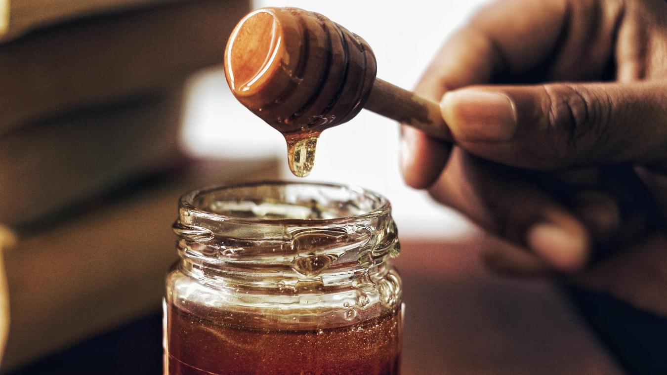 Attention aux miels « aphrodisiaques », les autorités alertent sur les  effets secondaires de faux produits naturels