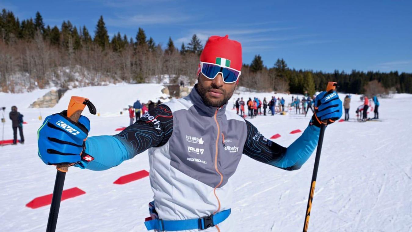 Samuel Ikpefan va devenir le premier skieur nigérian à participer aux Jeux olympiques d’hiver.