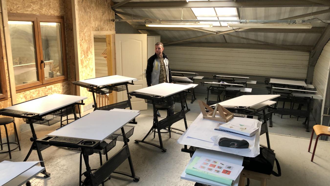 Le Lions club a financé 20 tables à dessin afin que les apprentis puissent s’exercer dans des conditions proches du réel.