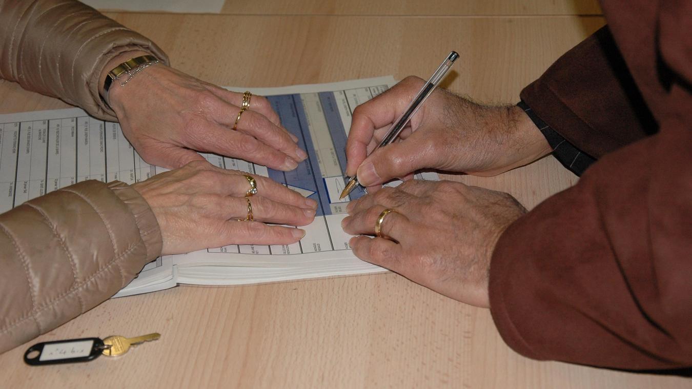 Obtenir une signature, un sésame pour lequel les candidats à l’élection sont prêts à parcourir la France. (photo d’illustration)