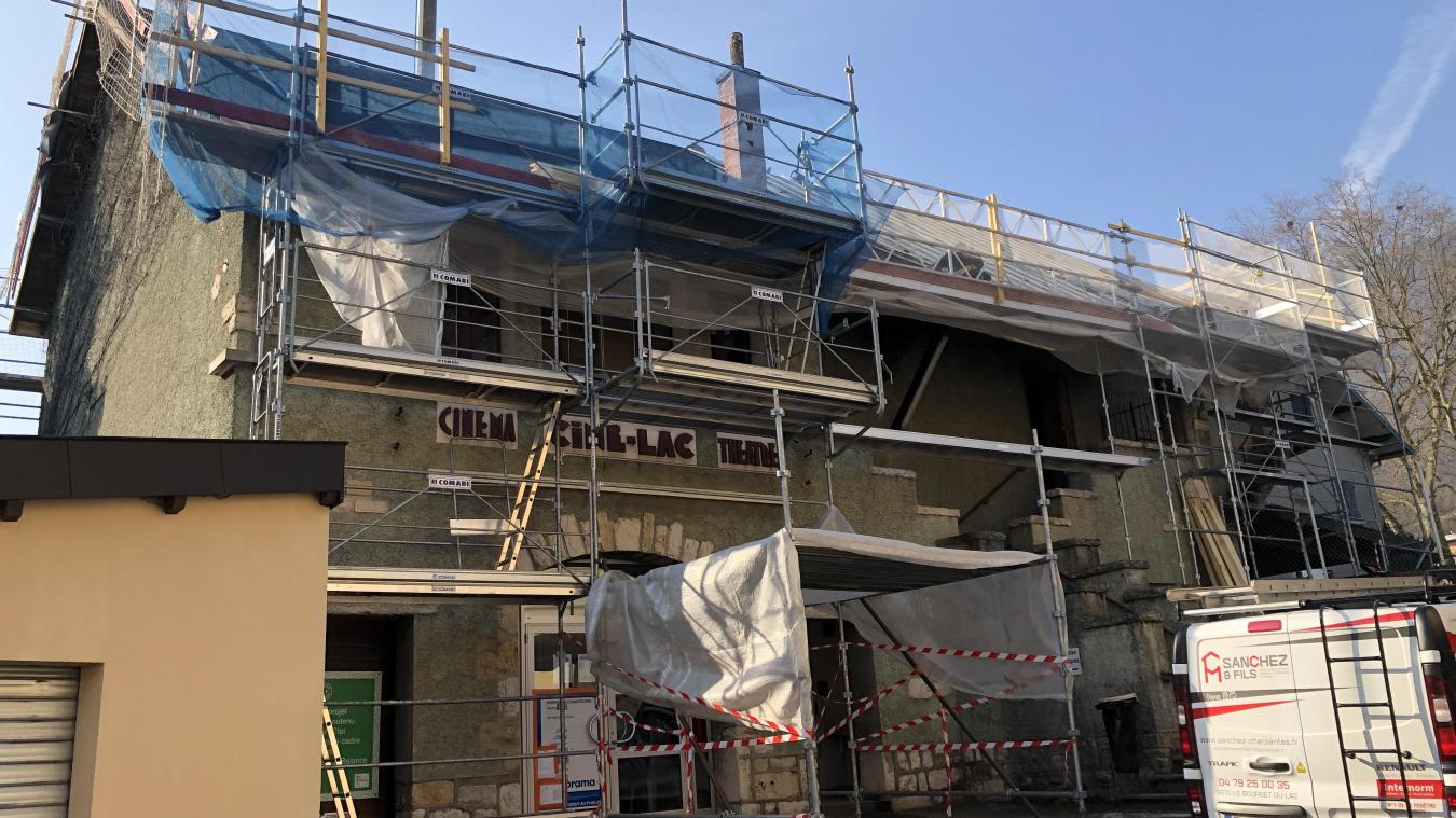 La première étape du chantier se déroule sur le toit avant les travaux à l’intérieur, prévus cet été.