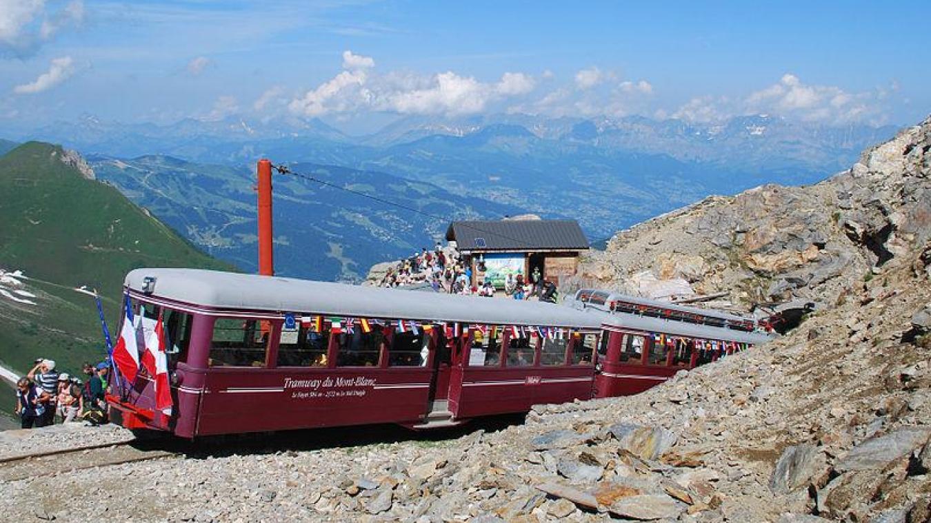 La circulation du tram du Mont-Blanc a dû être interrompue le temps de l’intervention.
