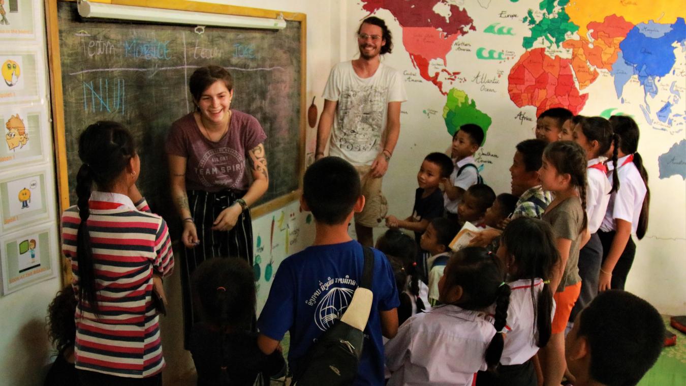 Mélissa Lansmant a mêlé son envie de voyager et celle d’aider les autres, au service du projet NK School,  au Laos.