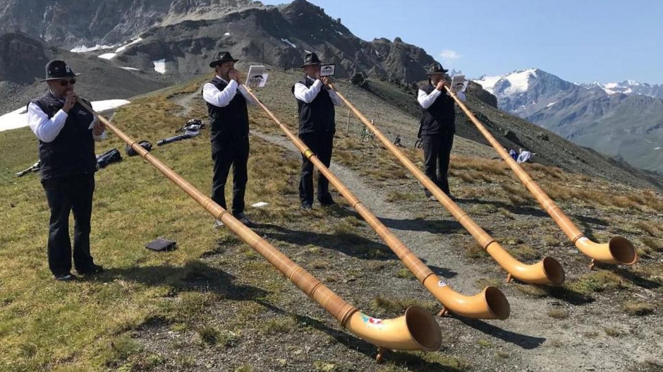 Dirigé par Antoine Devènes, le Quatuor de Nendaz porte haut les couleurs de la tradition suisse.