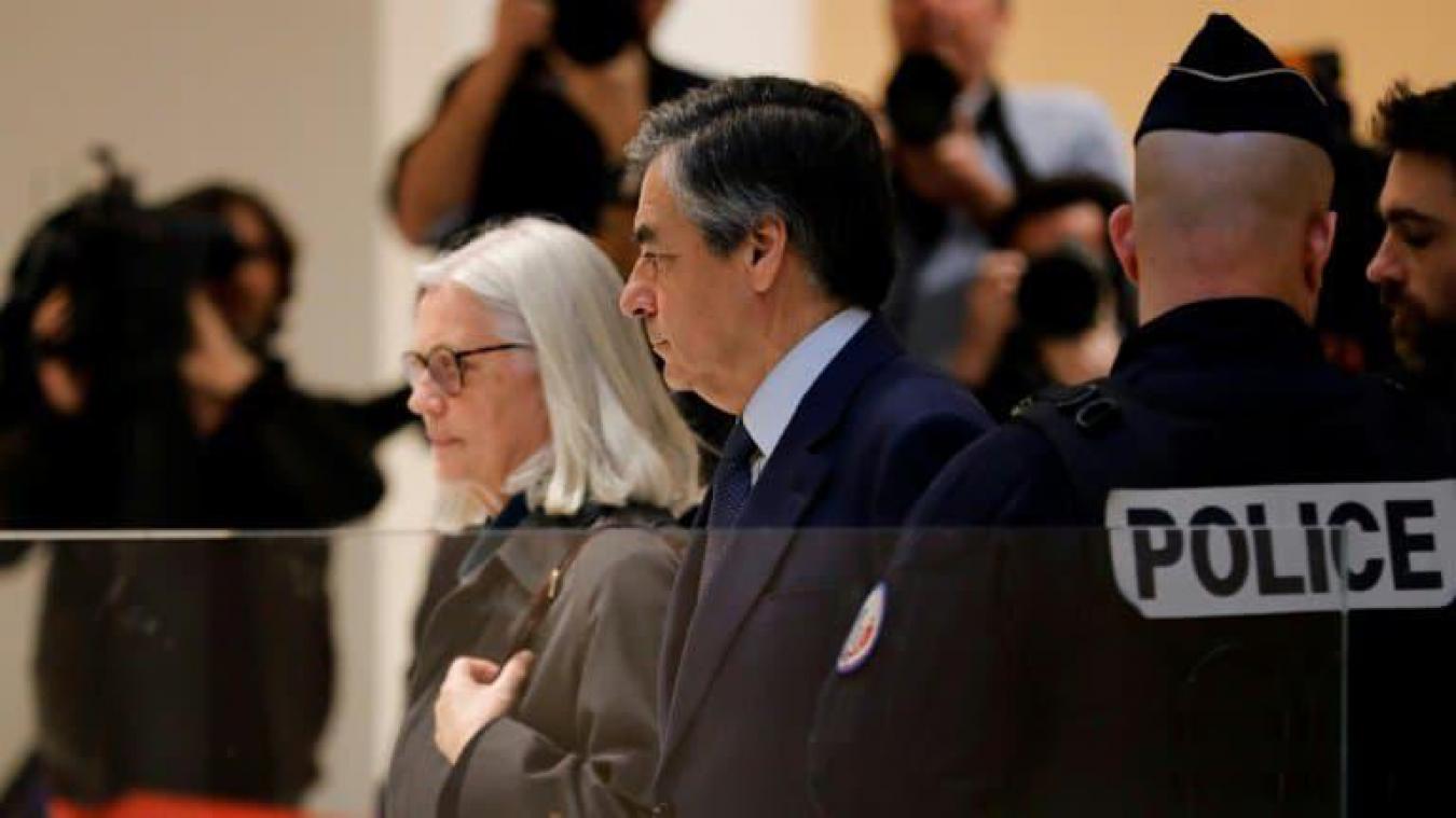 François Fillon condamné à un an de prison ferme dans l’affaire des emplois fictifs de son épouse