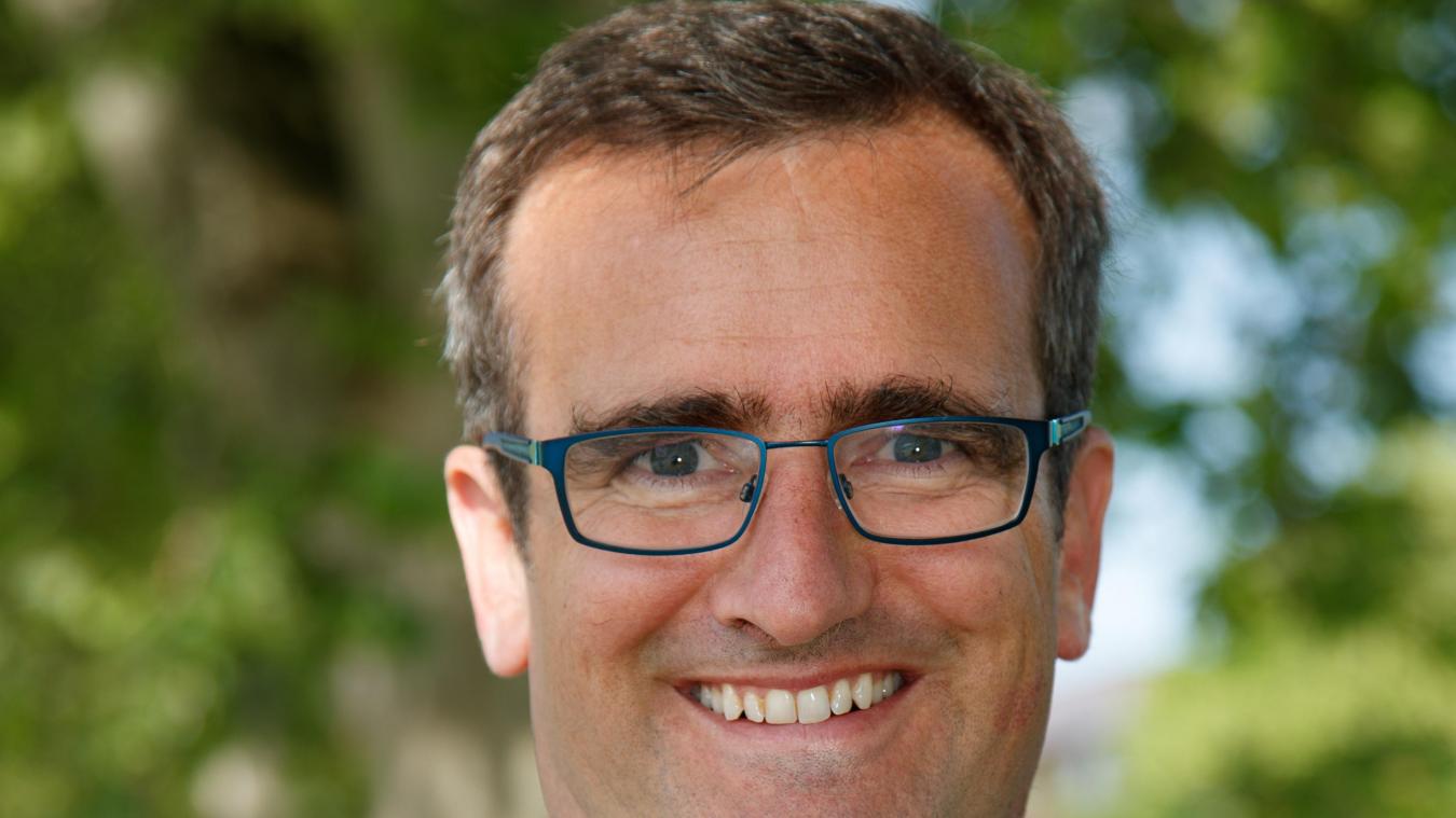 Antoine Vielliard est le candidat de la majorité présidentielle.