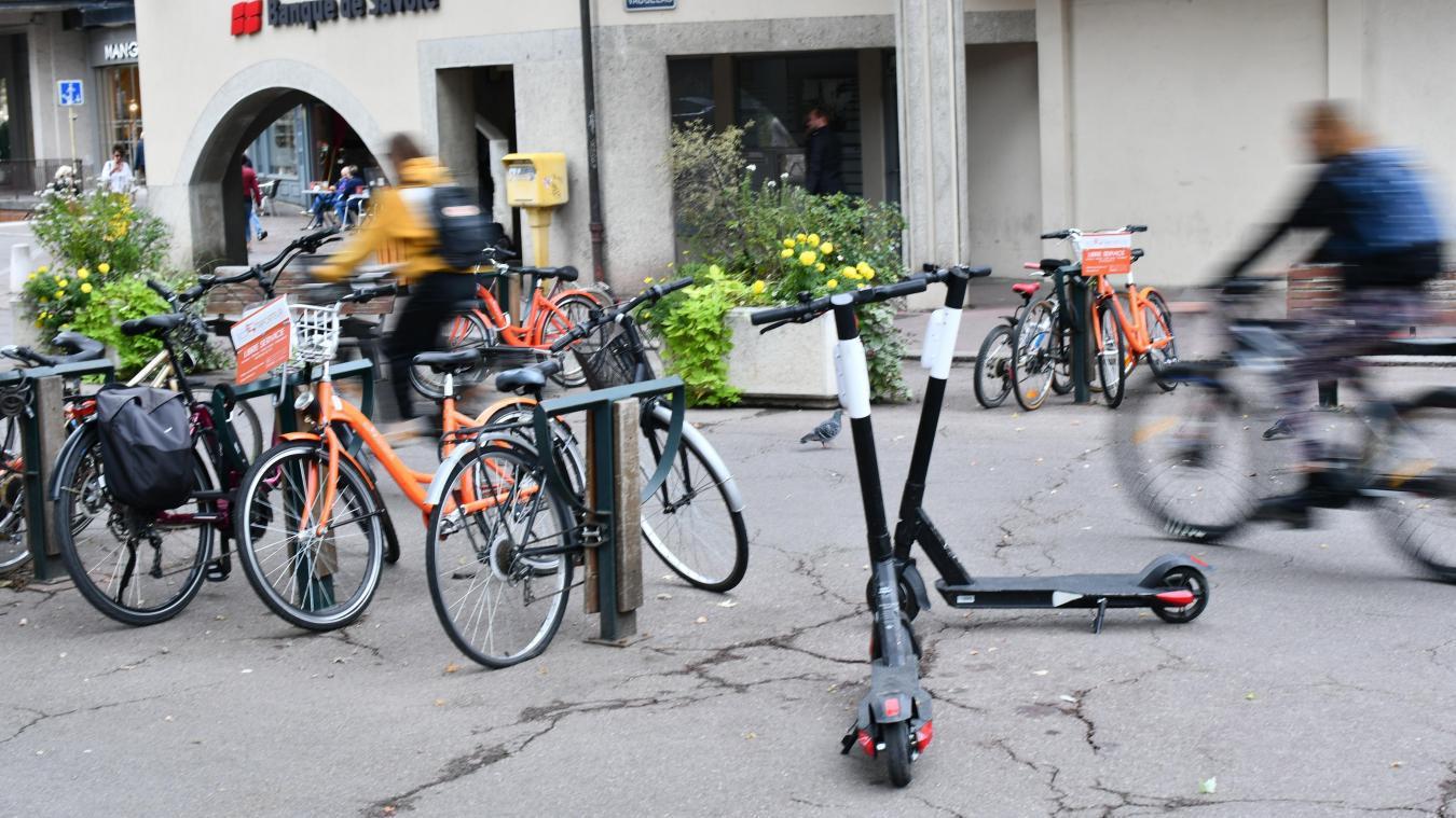 À peine le vélo volé, les deux adolescents ont été attrapés par la police d’Annecy.