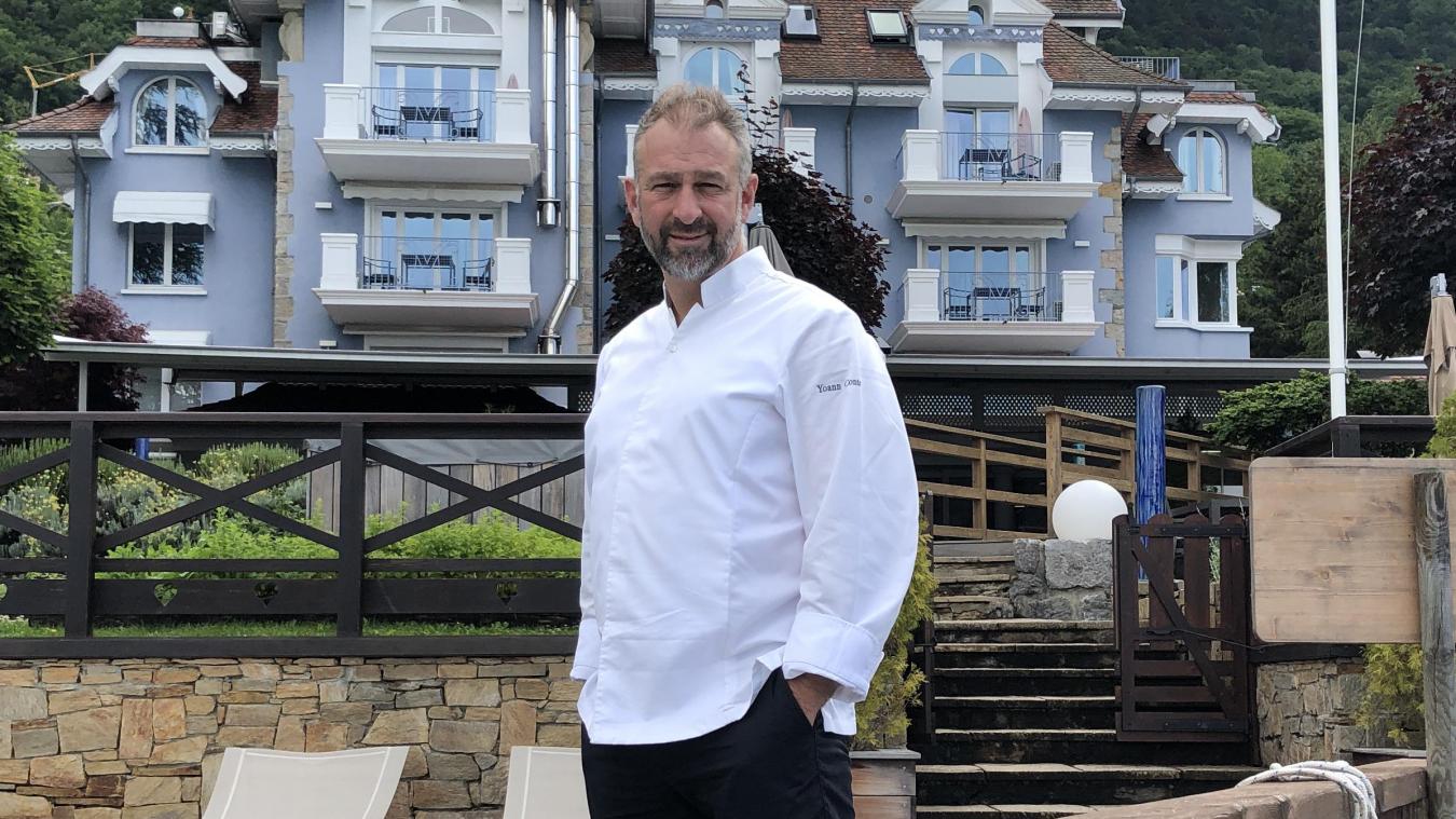 Yoann Conte est à la tête de deux restaurants, dont un gastronomique, et d’un hôtel au bord du lac d’Annecy.