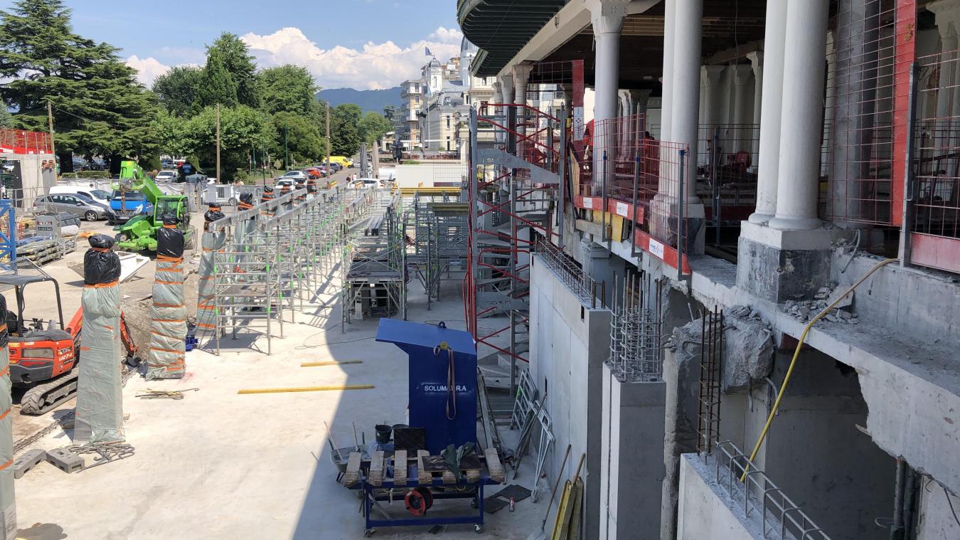 Une terrasse va être installée à cet endroit, au-dessus du hall d’entrée.