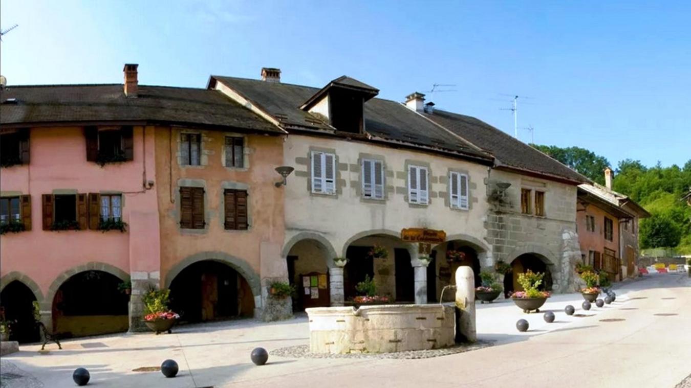 Le Musée de la Cordonnerie est situé au coeur du Vieux Bourg d'Alby.