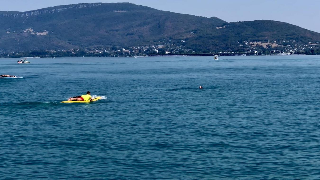 En Savoie, les sauveteurs utilisent depuis trois ans les rescue board, des paddle configurés pour le sauvetage.