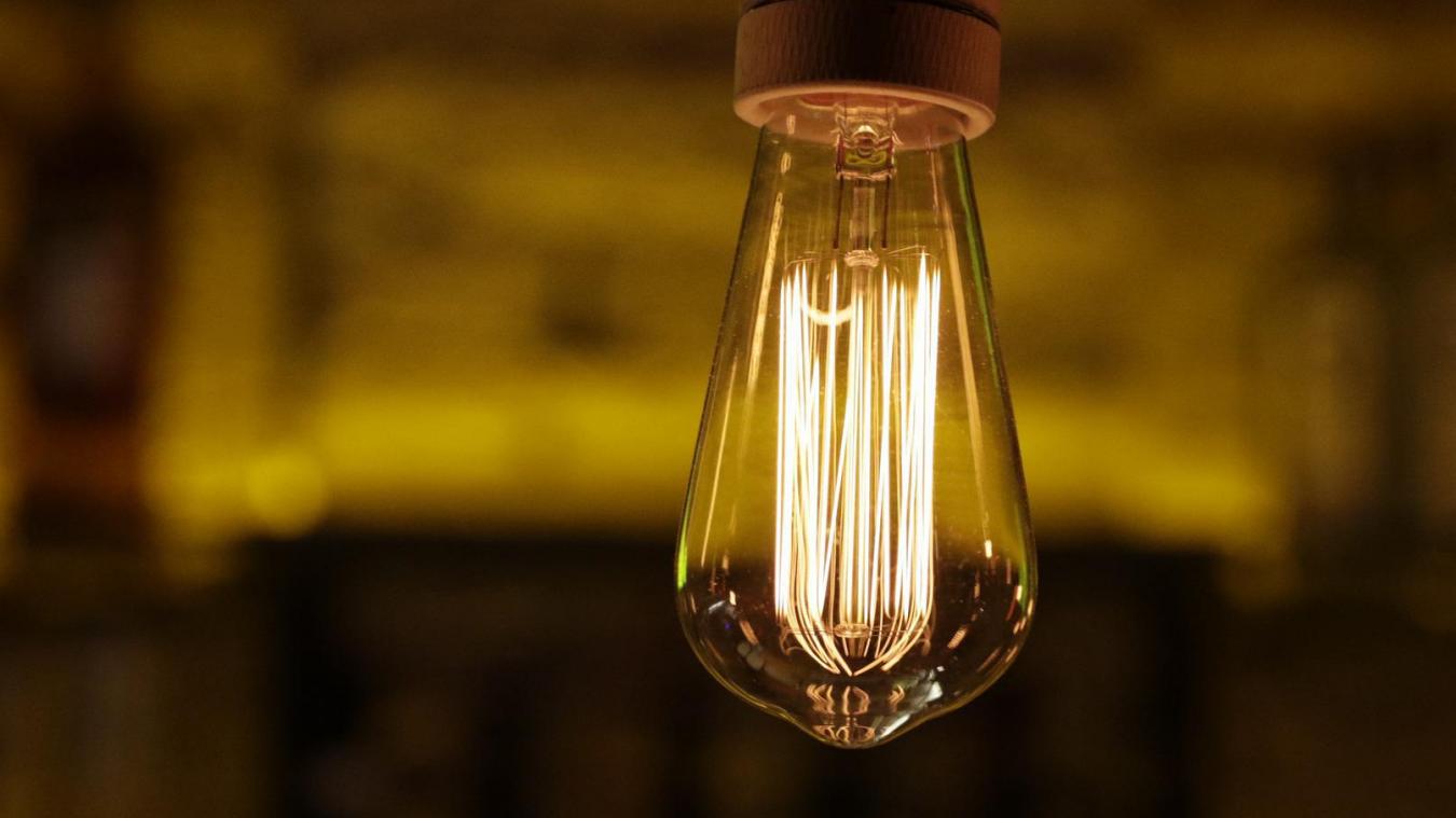 L’énergie consommée par l’éclairage public représente 37 % de la facture d’électricité des communes.