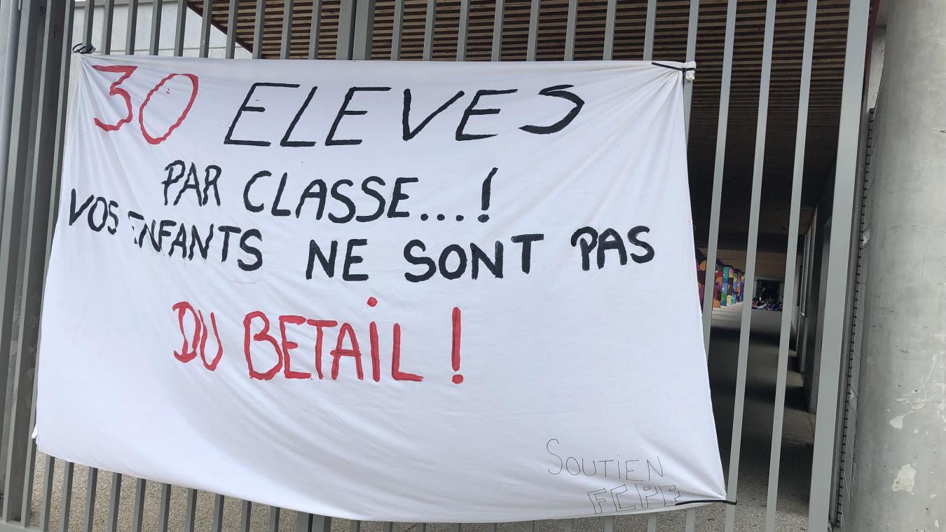 La manifestation du 7 juillet, au collège Saint-Exupéry, avait été l’occasion, pour enseignants, parents d’élèves, de montrer leur mécontentement.