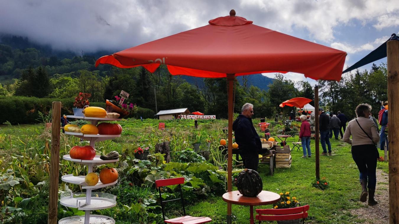 A l'entrée des Jardins de l'abbaye, les produits exposés.