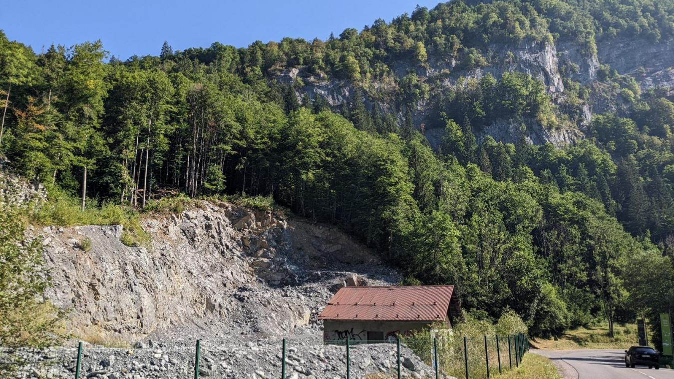 Le projet de réouverture et d'extension de la carrière des Tines prévoyait une exploitation sur huit ans. Avec à la clé : une production de 85 000 m3 de matériaux.