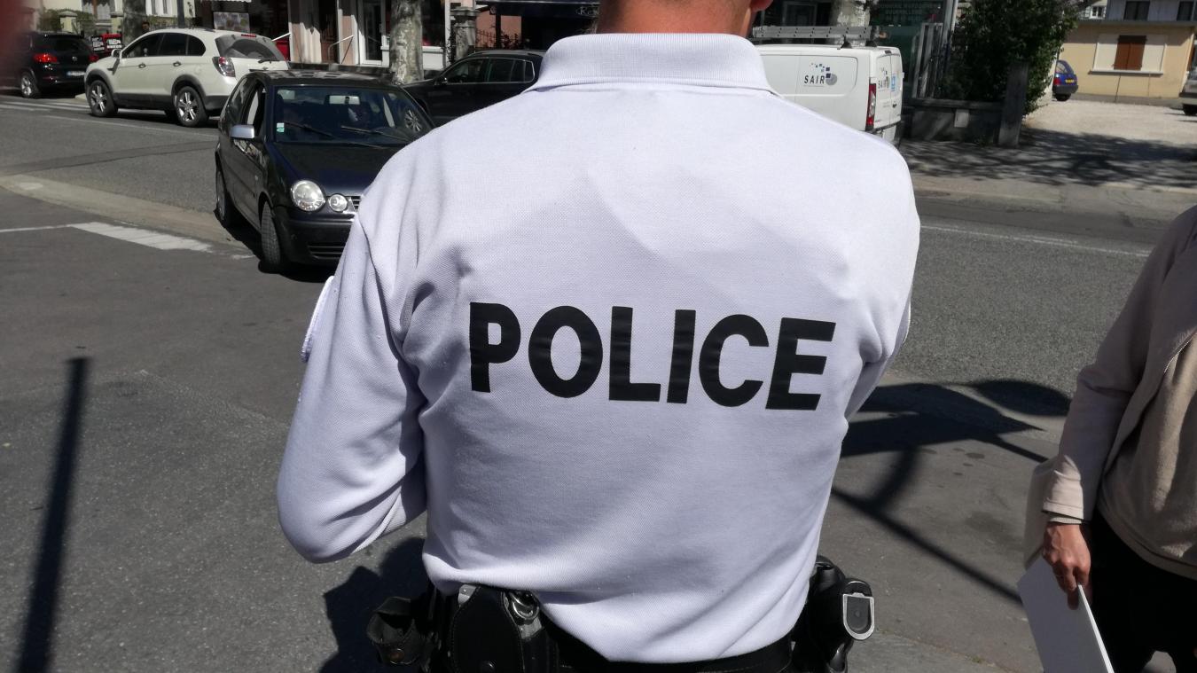 Attention: deux hommes se font passer pour des policiers à Aix-les-Bains.