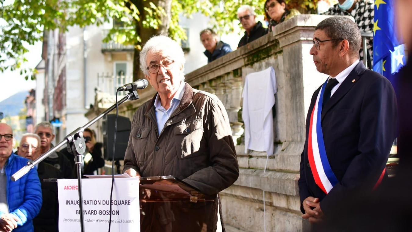 Jean-Baptiste Bosson, grand frère de Bernard, a rendu hommage à celui qui a dirigé Annecy de 1983 à 2007.